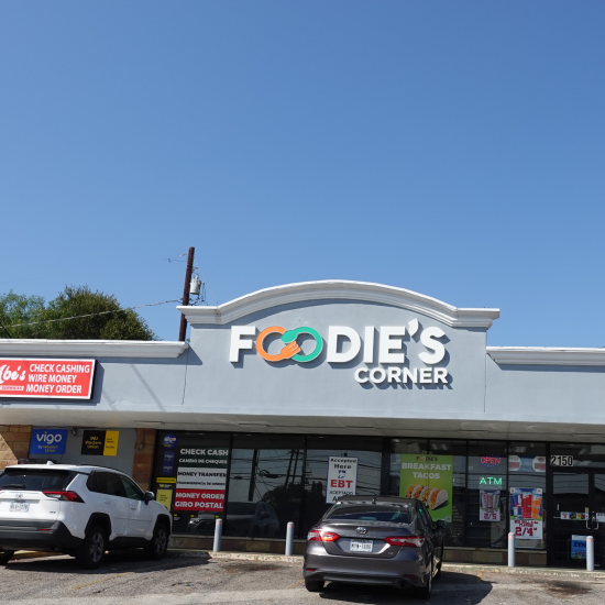 Foodie’s Corner (7th Street)